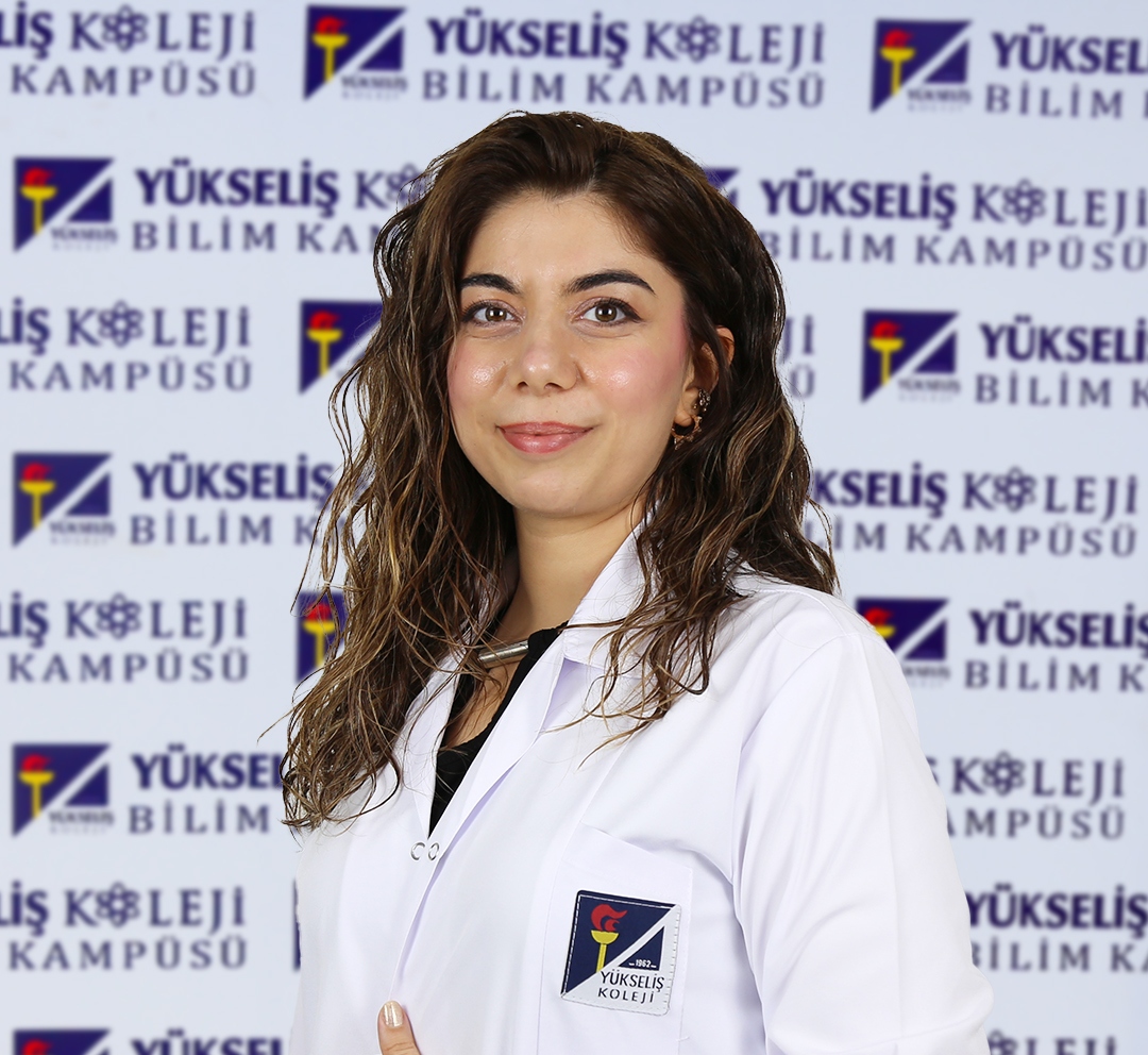 Nilüfer KÖLE
