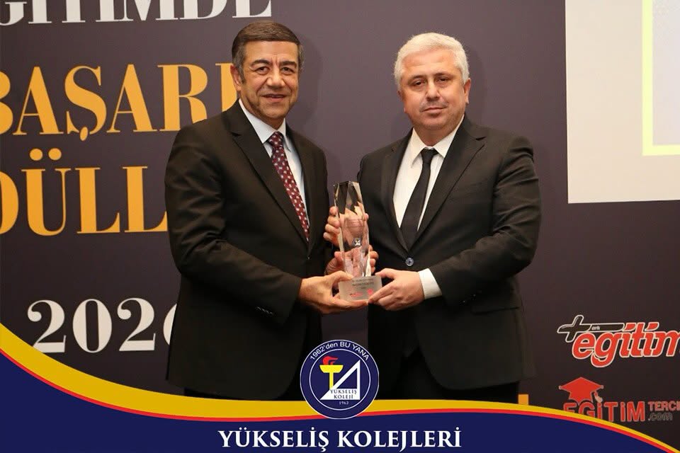 🏆 YÜKSELİŞ KOLEJLERİ’NDE BÜYÜK GURUR: AYKUT DAVUT ÖKTEM’E EĞİTİMDE VİZYON VE LİDERLİK ÖDÜLÜ!